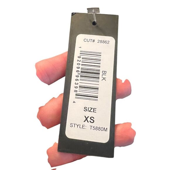 NWT! Tiana B. Black short sleeve tiered dress - Picture 5 of 8